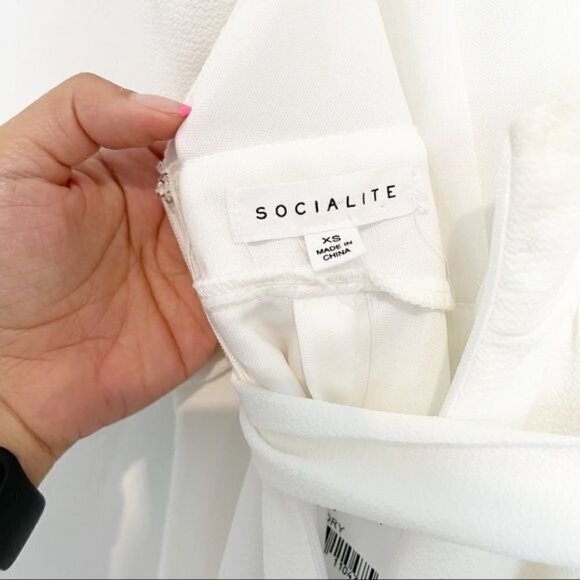 NWT Socialite Split Leg Strappy V-Neck High Slit Boho Jumpsuit Ivory New Size XS - Picture 7 of 12